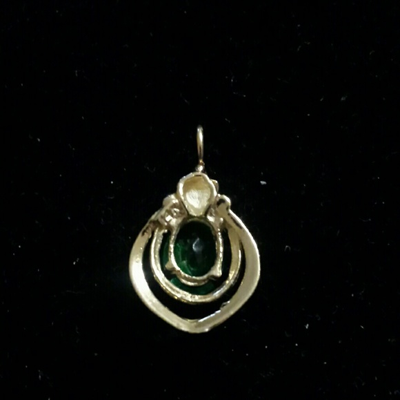 14k gold charm - Picture 2 of 3